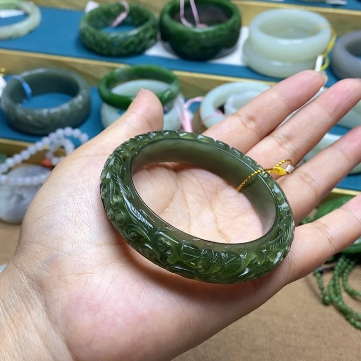 和田玉手镯5556圈口61未镶嵌