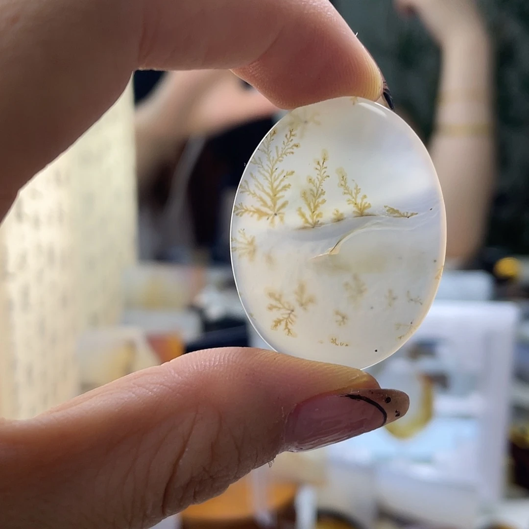 玛瑙/玉髓未镶嵌珠宝半成品