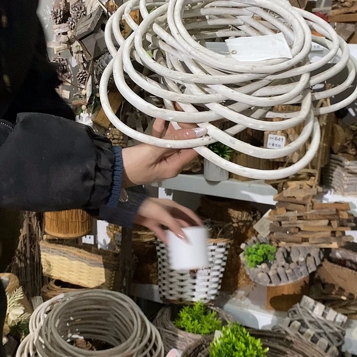 六***子微瑕放漏不退不换想好再拍