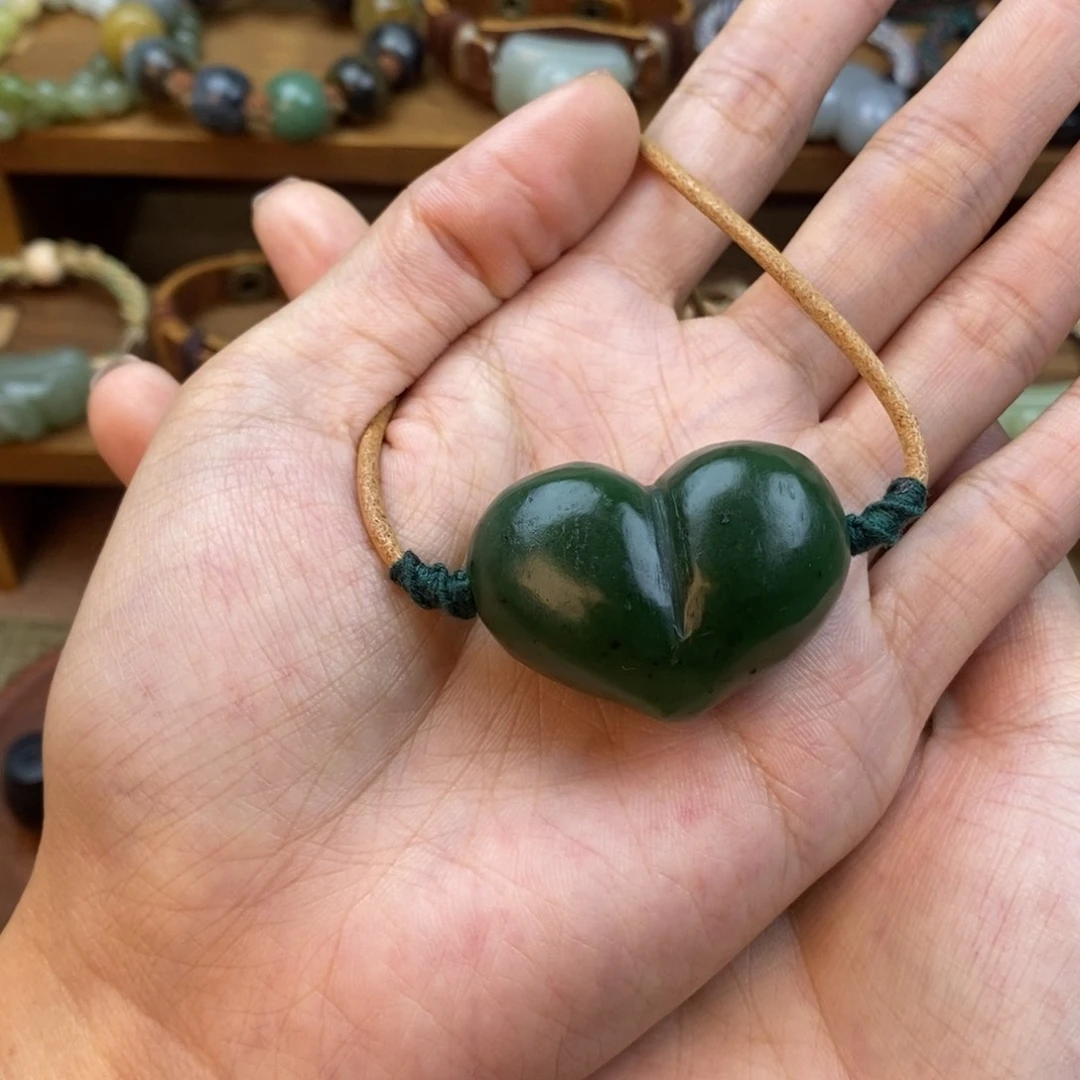 b***r和田玉（碧玉）未镶嵌颈饰