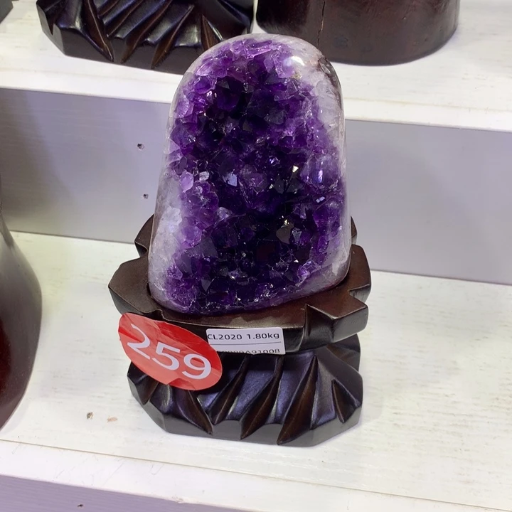 紫晶大型摆件（非配饰）未镶嵌