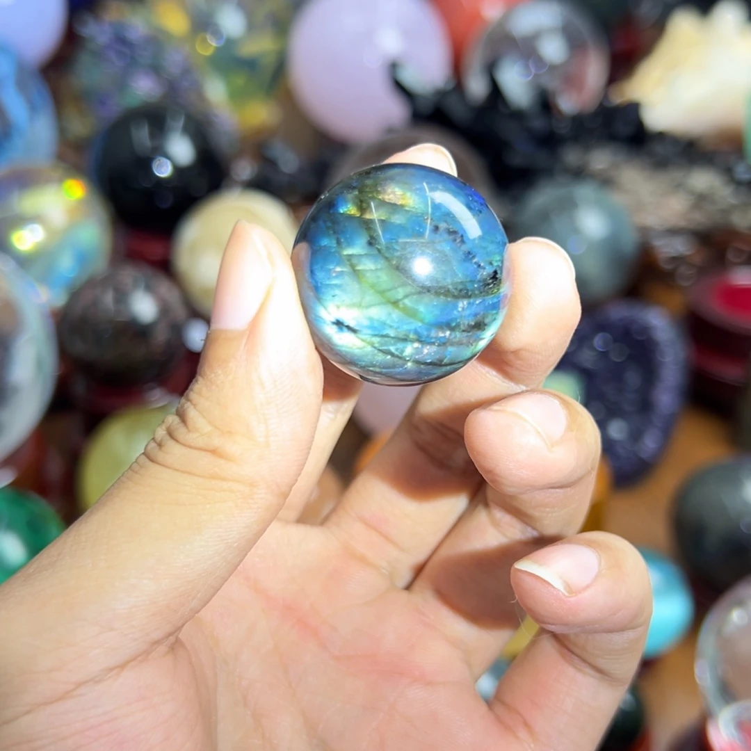 星***间石材拉长石迷你大一点的