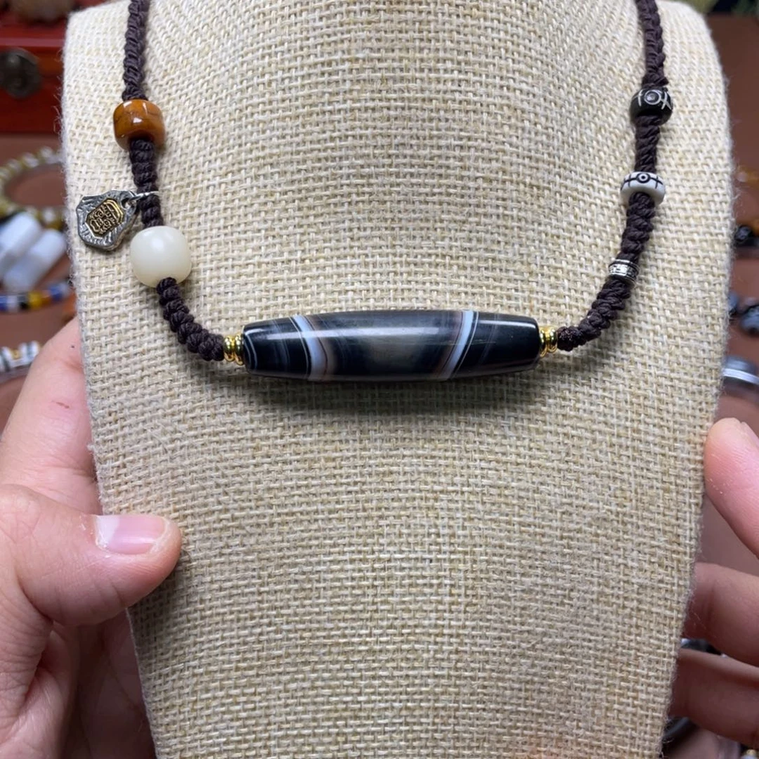 玛瑙/玉髓未镶嵌锁骨