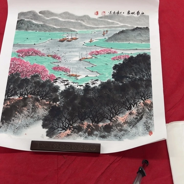 国画花鸟等图案为一体的大型