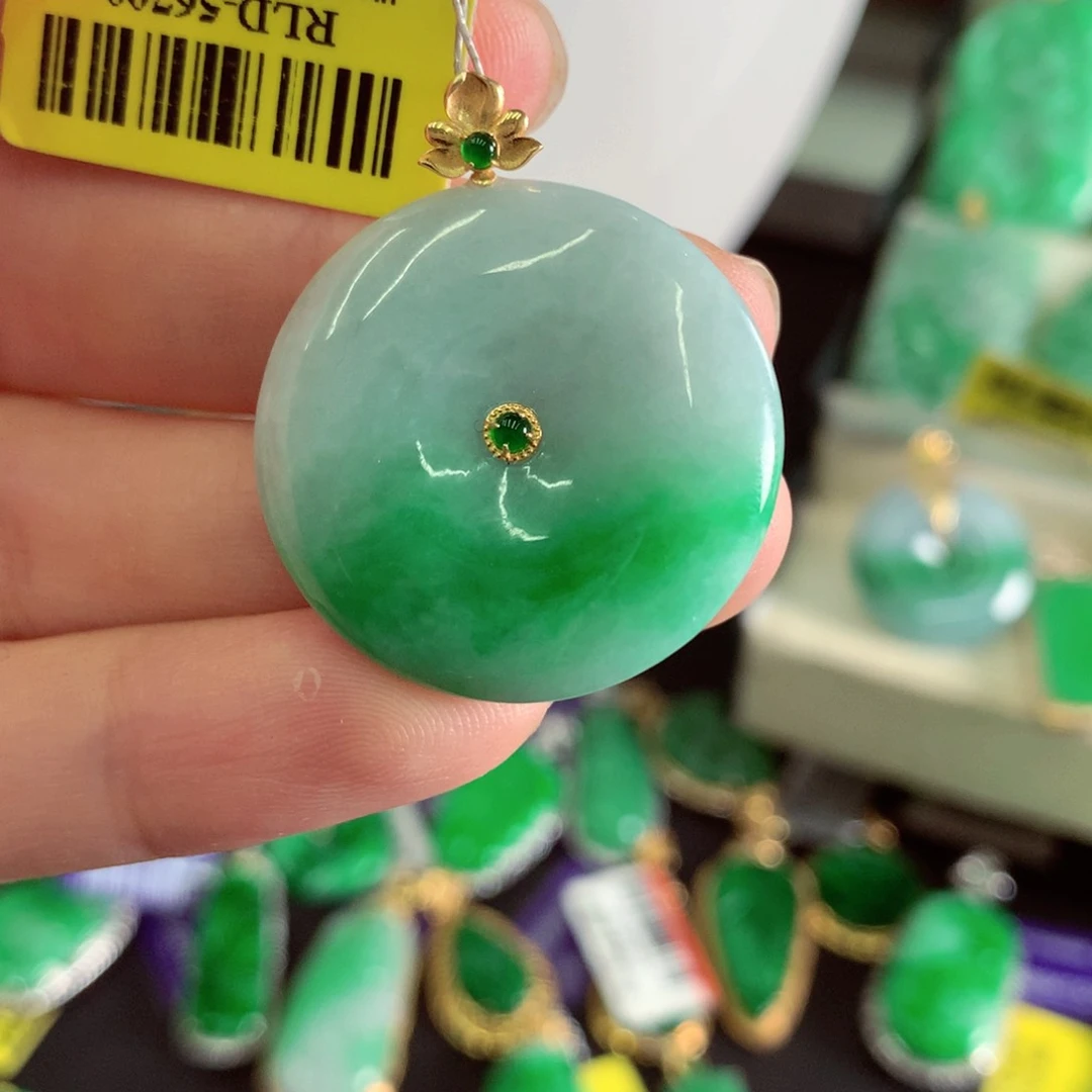 翡翠18K金镶嵌吊坠(不含链)