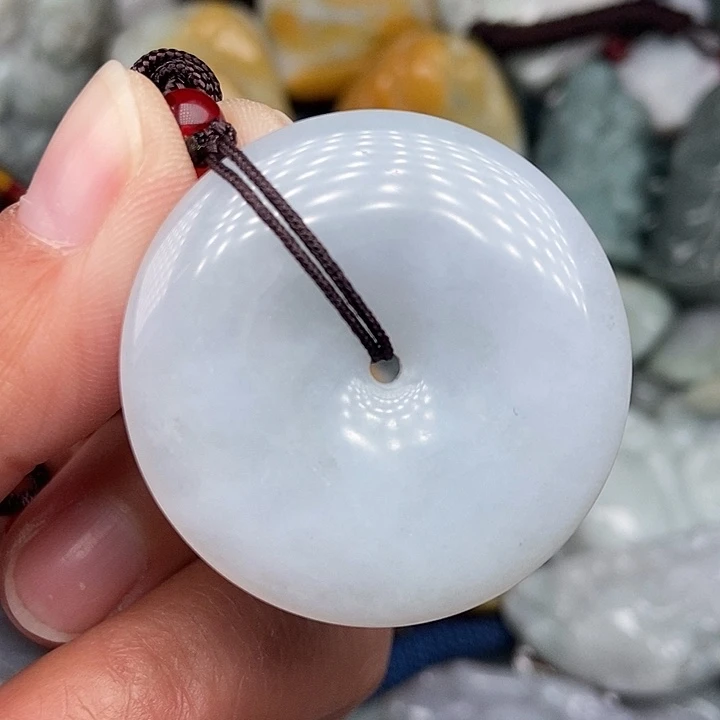 颈饰未镶嵌翡翠q