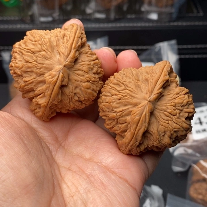 把件文玩核桃神****长48球疆全品56克