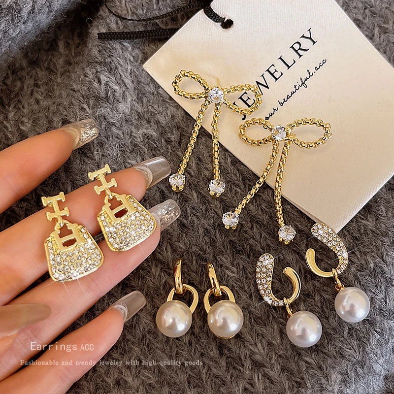 非金属树脂耳饰 气质金属蝴蝶结耳环女2024新款爆款方圆脸小众设