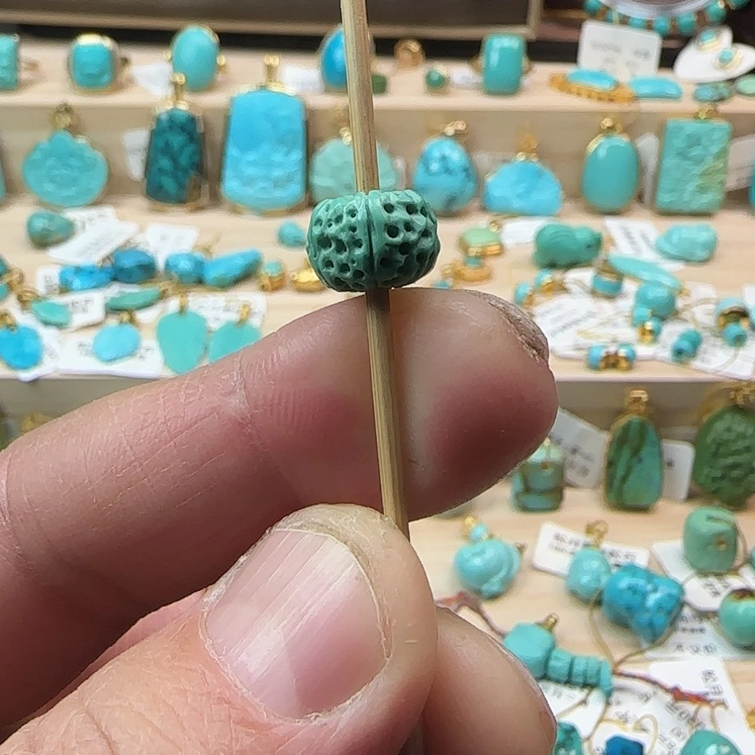 绿松石未镶嵌配饰