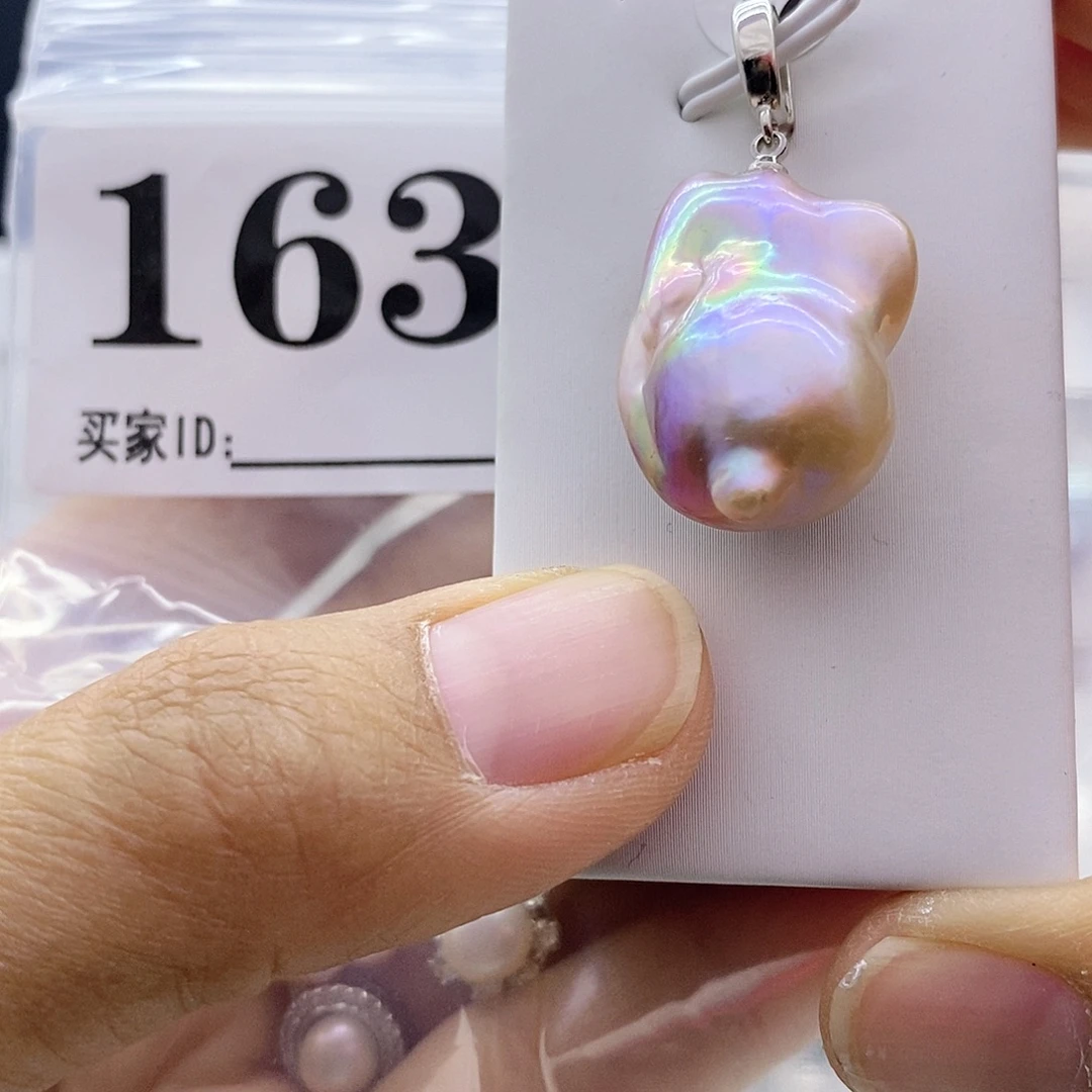 淡水珍珠颈饰钛钢