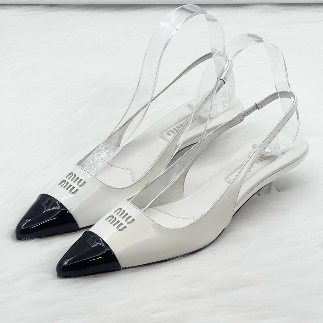 95新 MIU MIU/缪缪 24新款·黑白尖头小猫跟鞋 38码 公价8k j1116