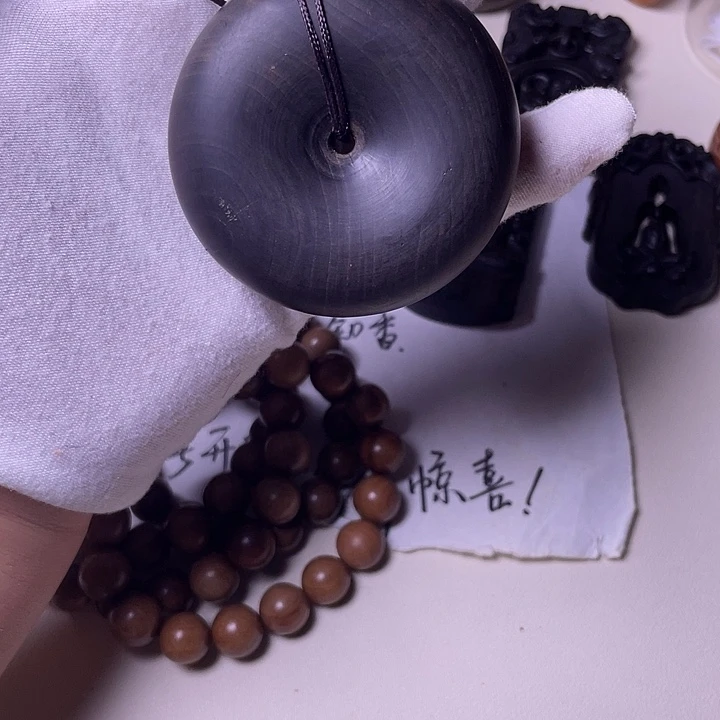 檀香木香**棠老山檀香阴沉面包圈微暇