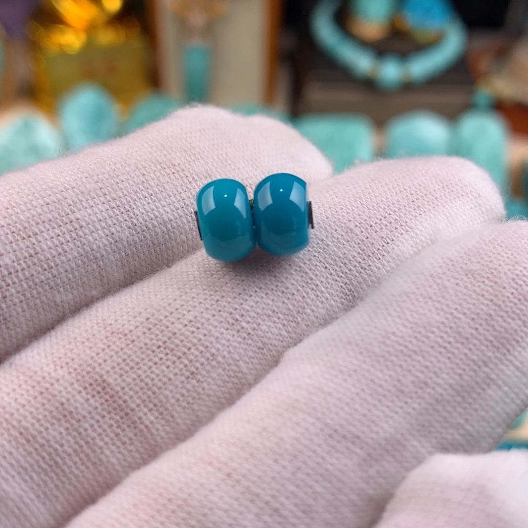 绿松石未镶嵌对珠卡8