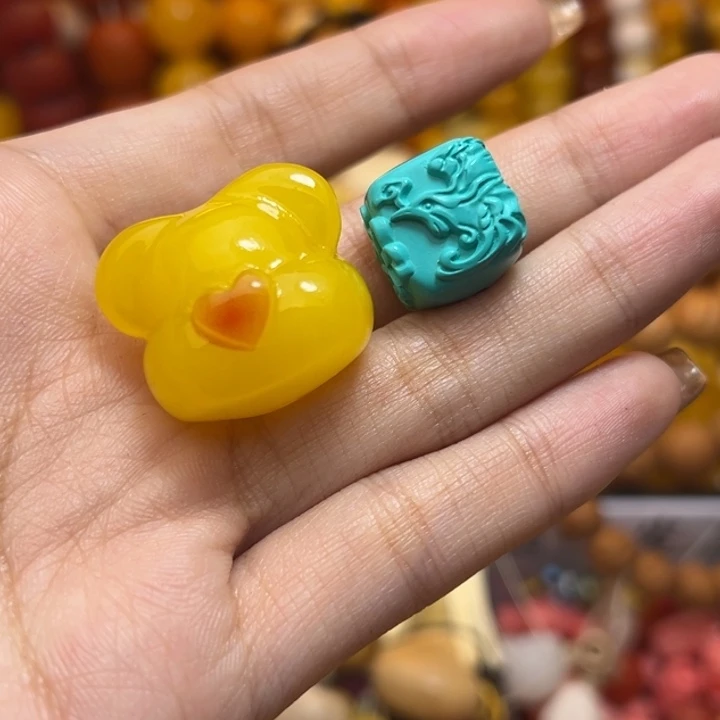 L***u明天发货明天发货