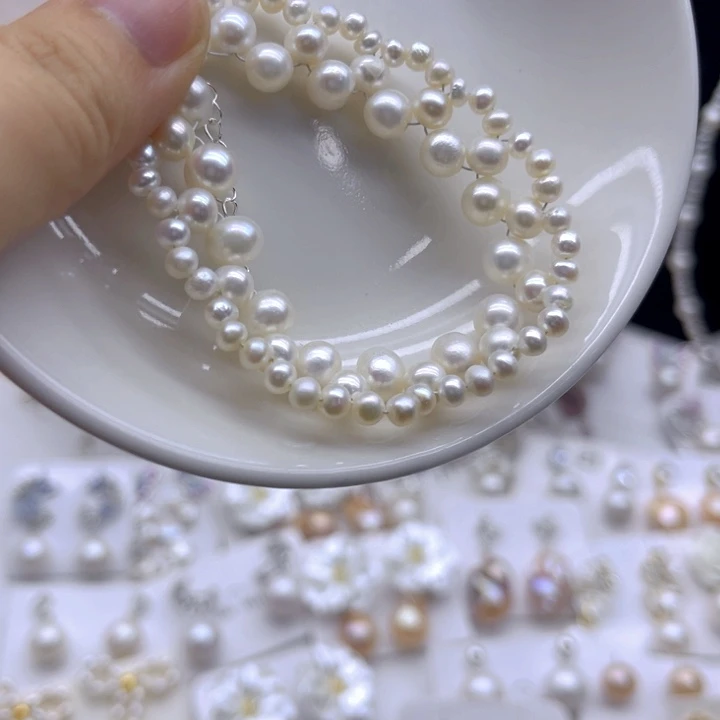 未镶嵌淡水珍珠颈饰