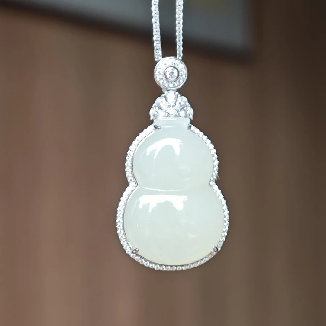 新疆爱思尔和田玉白玉银镶葫芦吊坠JY0107-41（多样性发货）