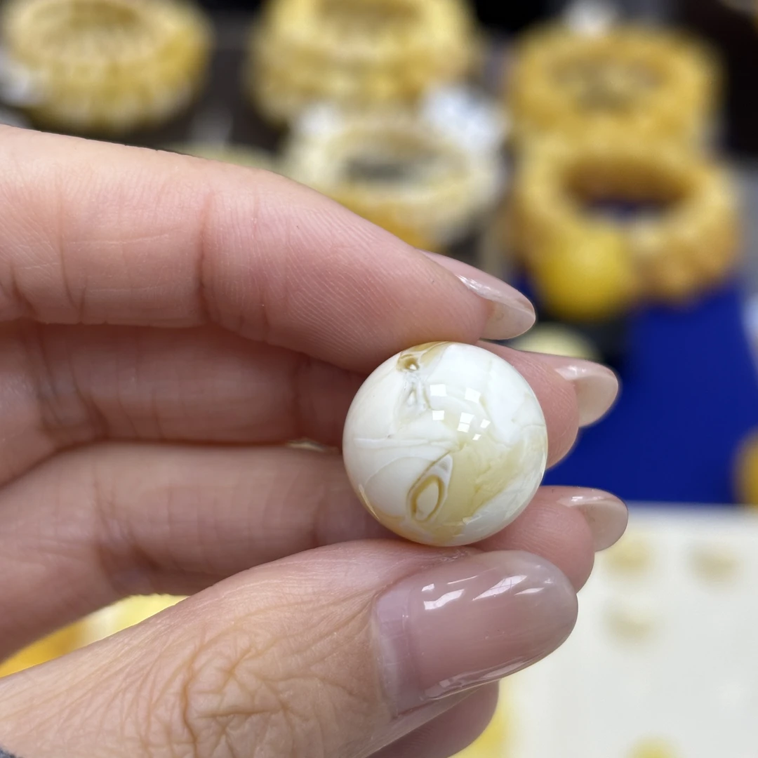 15.6mm 小妖珠宝天然原矿琥珀蜜蜡