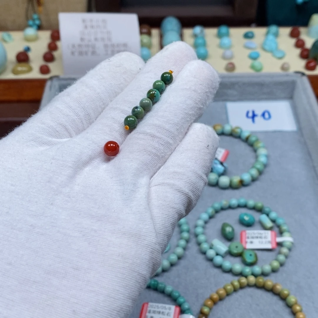 南红玛瑙配饰未镶嵌