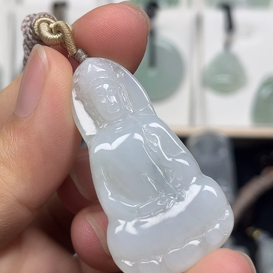 翡翠未镶嵌颈饰缅甸翡翠