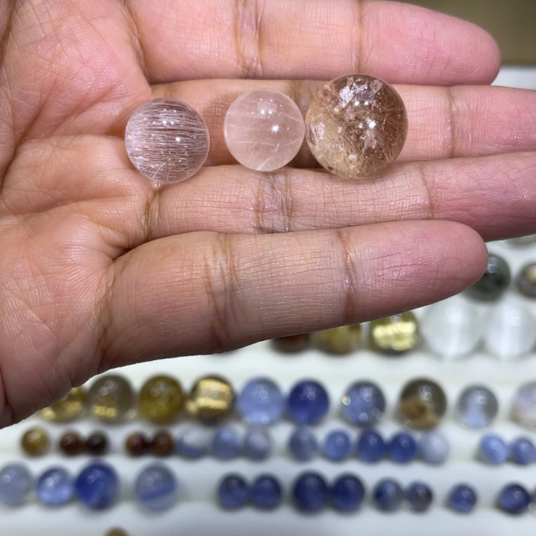 水晶裸石定制未镶嵌九*?