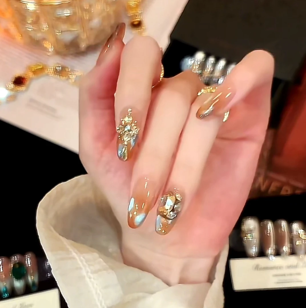 【焦糖玛奇朵】新款猫眼穿戴甲高级感简约显白穿戴甲