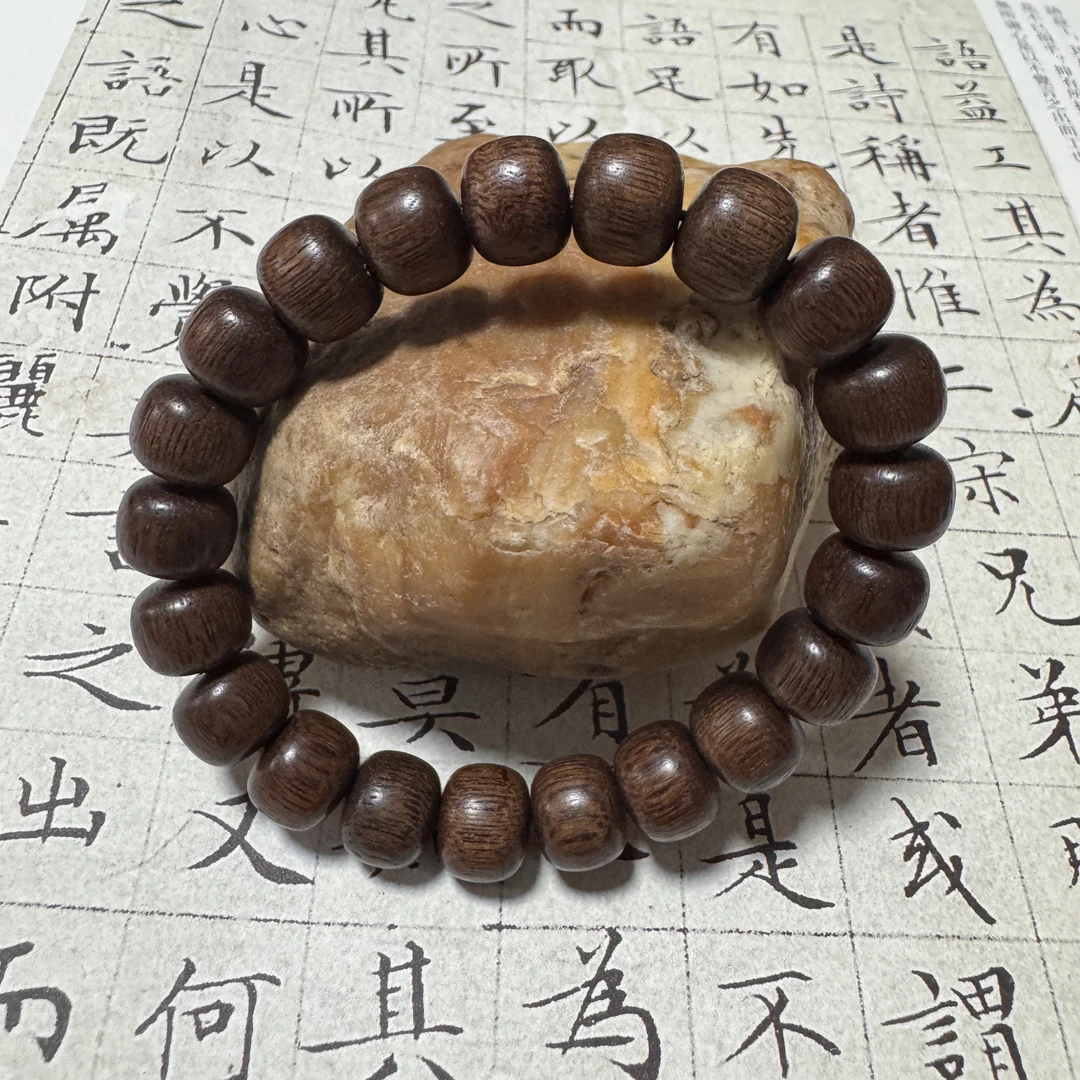 z-803【巴布亚树心留疤沉香】单圈11×9mm、16.04g