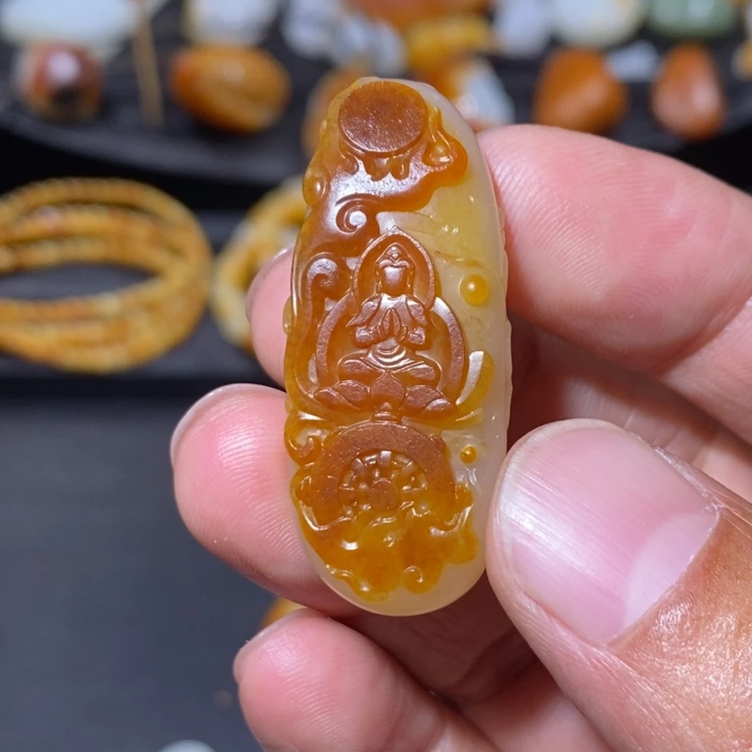 和田玉颈饰未镶嵌