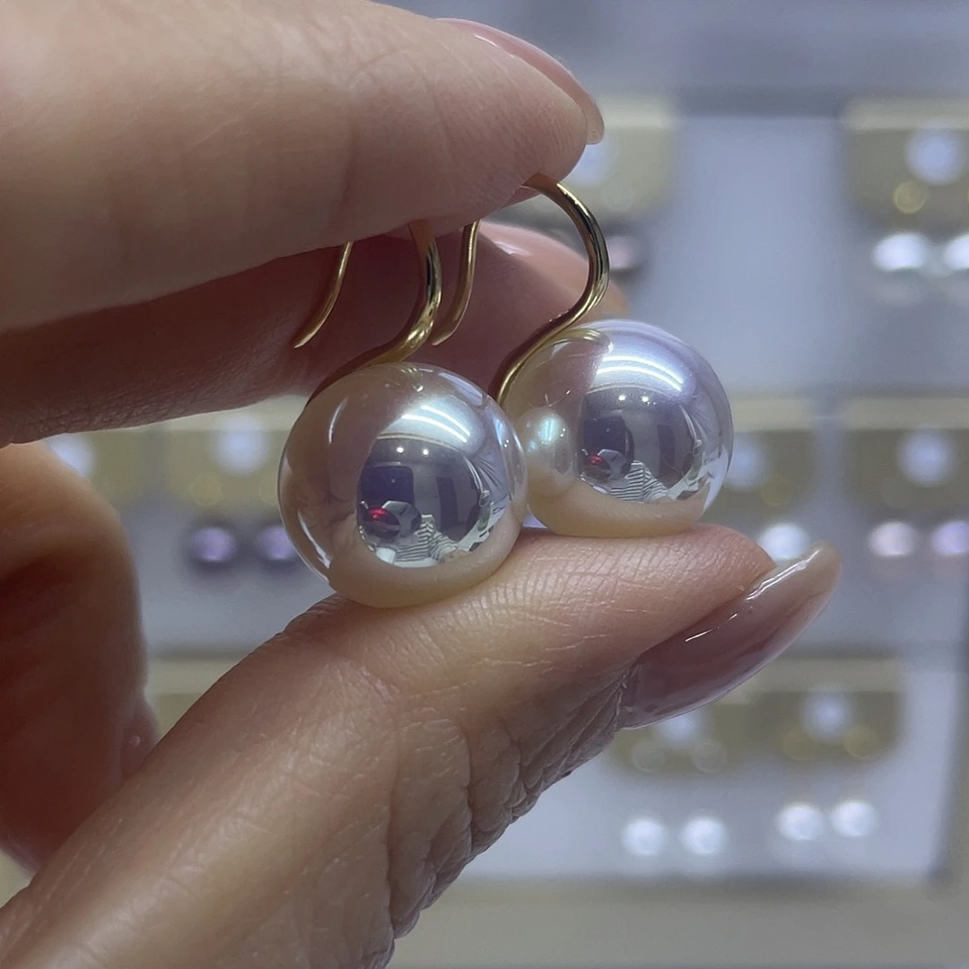 18K金镶嵌耳饰淡水珍珠