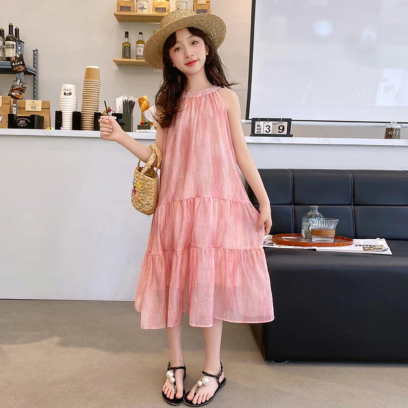 女童连衣裙夏季2025新款洋气儿童公主风甜美沙滩裙女大童挂脖裙子