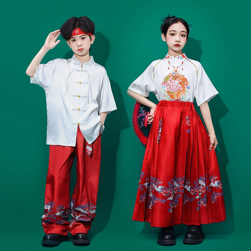 小学生嘻哈风班服幼儿园表演服儿童运动合唱队服通用