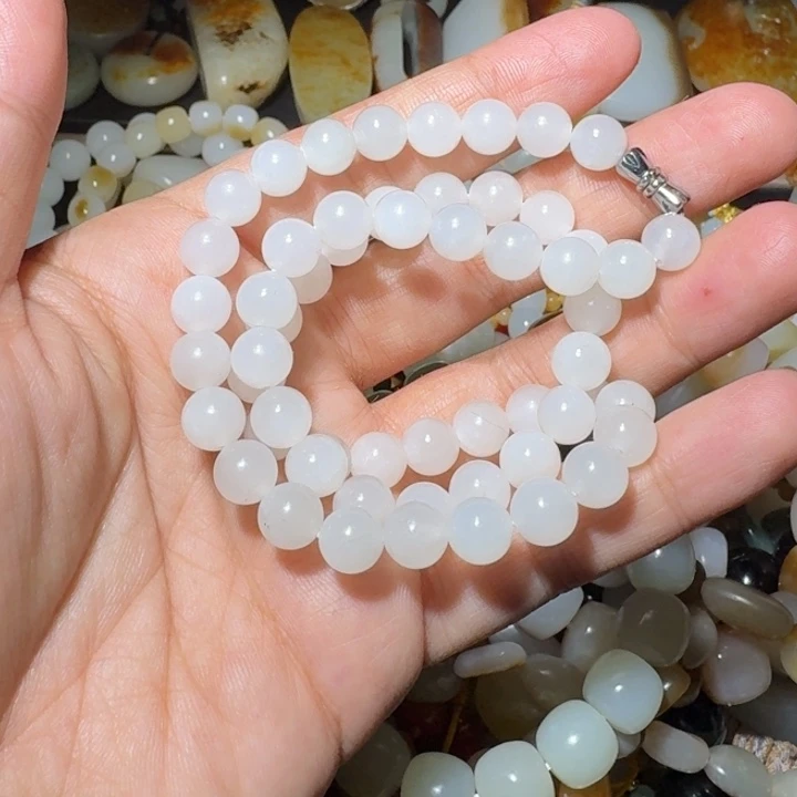 和田玉未镶嵌项链