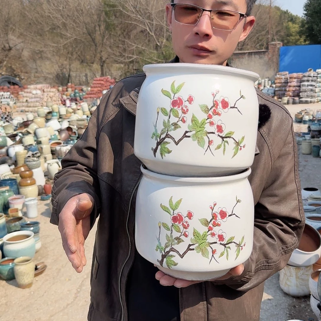 紫砂花盆口18高18（两个梅花红色