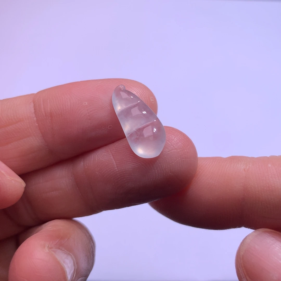 颈饰未镶嵌翡翠豆子