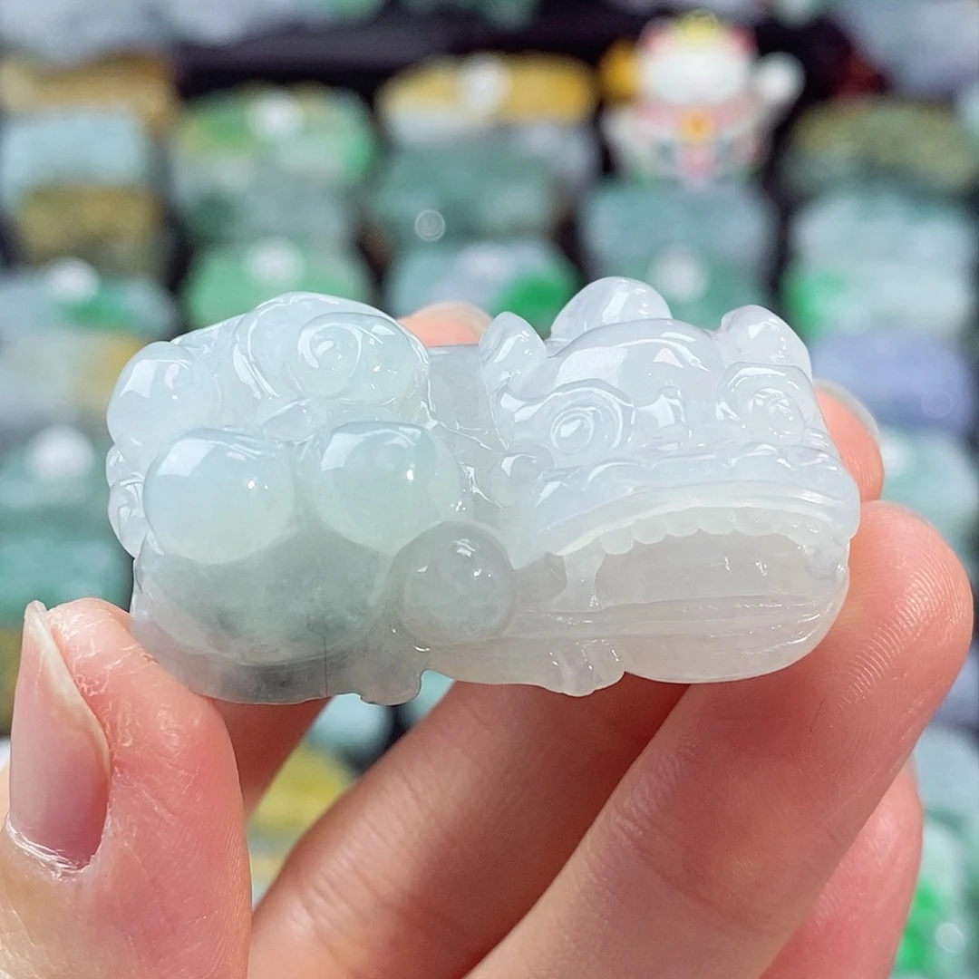 颈饰未镶嵌翡翠天然