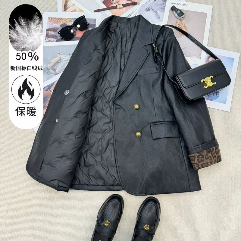 2025冬季新款设计感今年流行pu皮衣西装外套加厚羽绒服内胆女装