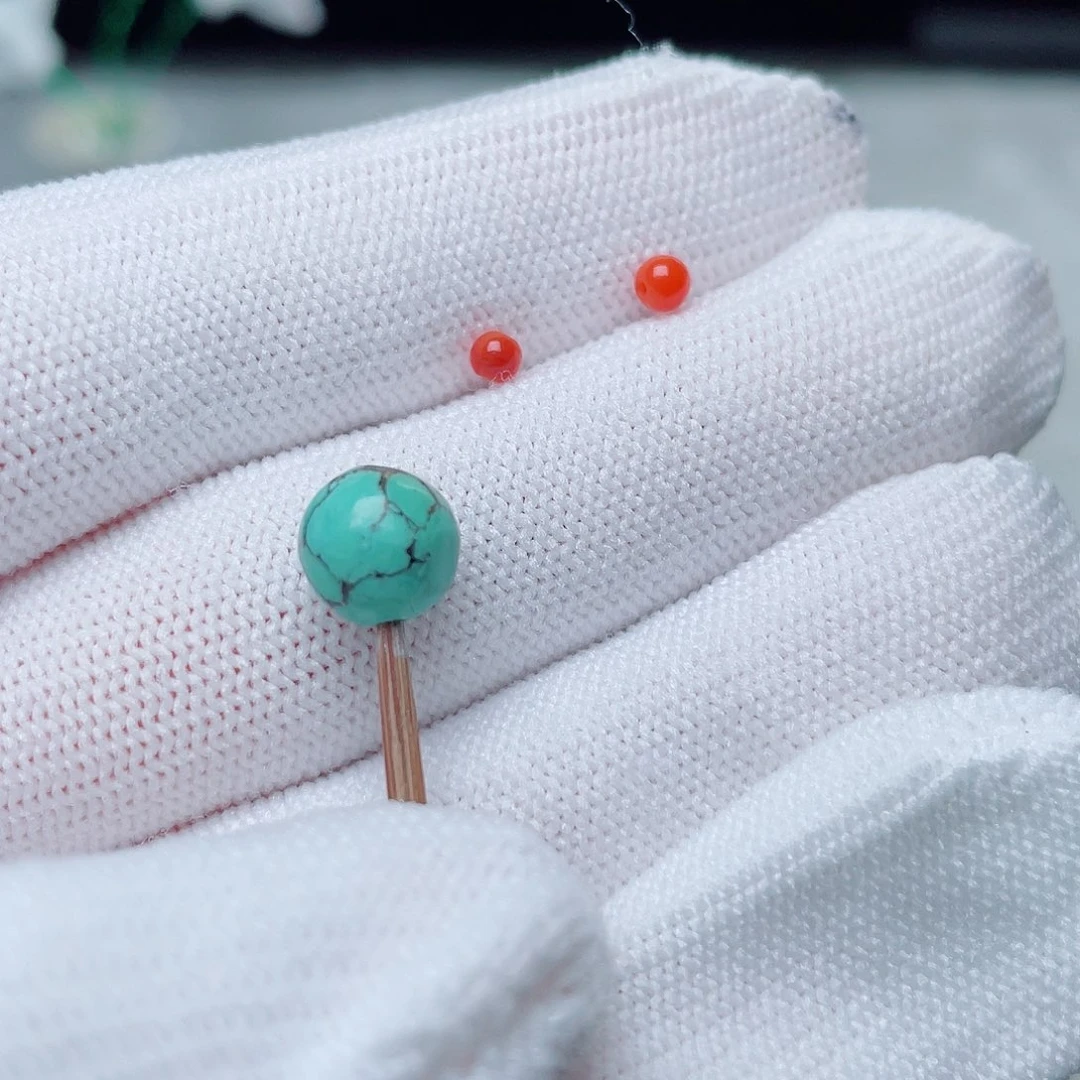 南红玛瑙未镶嵌珠宝奇石