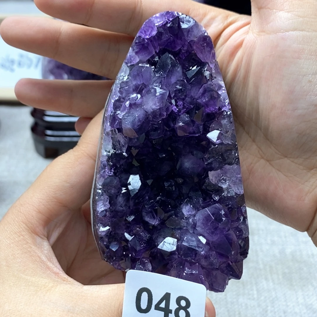 未镶嵌大型摆件（非配饰）水晶