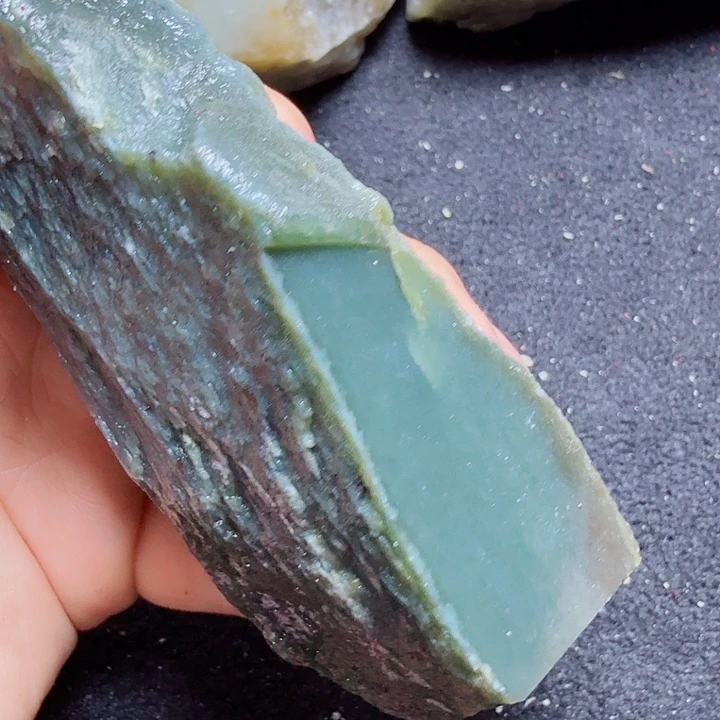 和田玉（糖玉）未镶嵌珠宝半成品