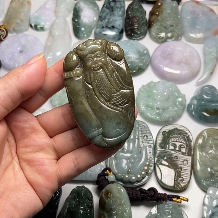 翡翠未镶嵌颈饰财爷59