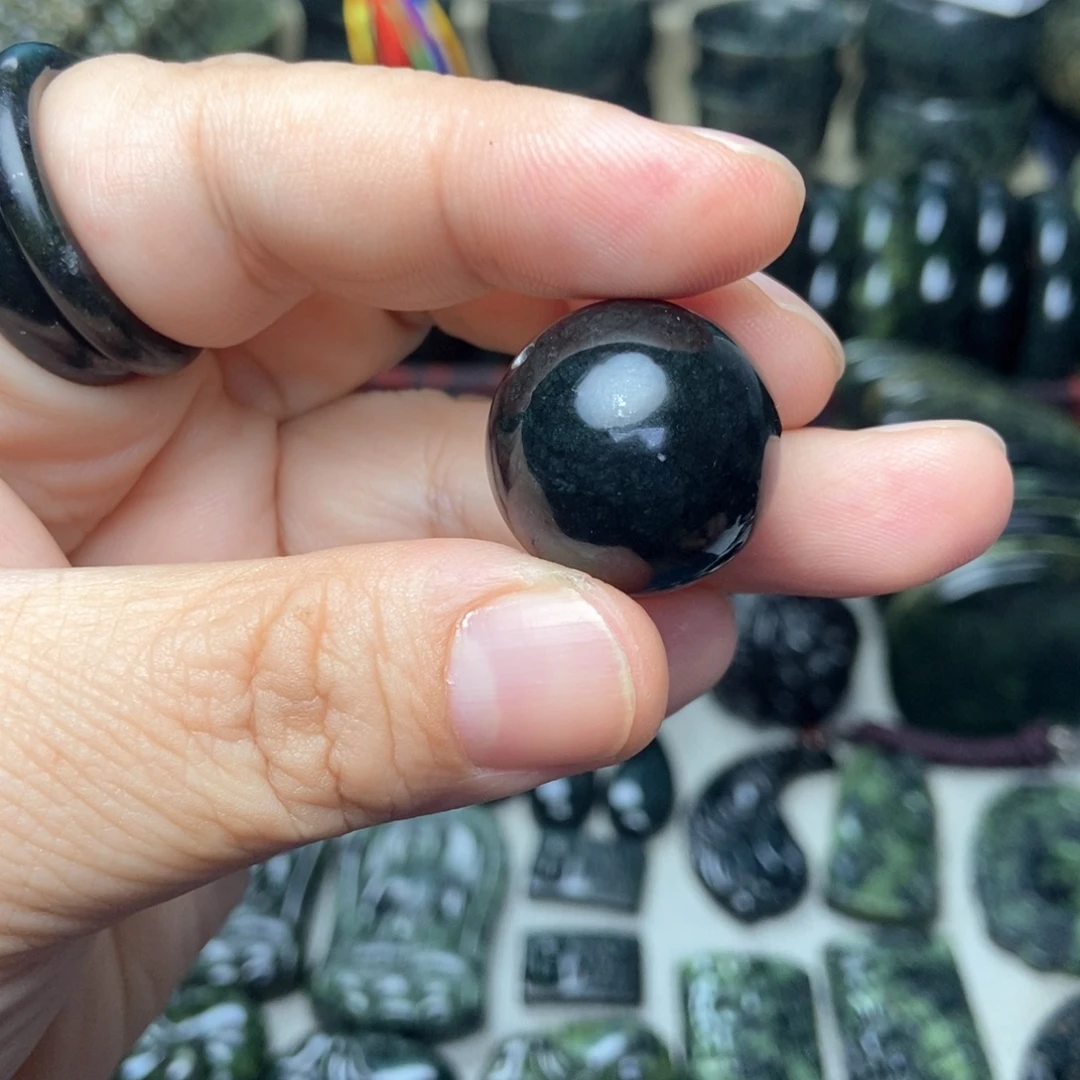 蛇纹石玉未镶嵌颈饰22大单珠