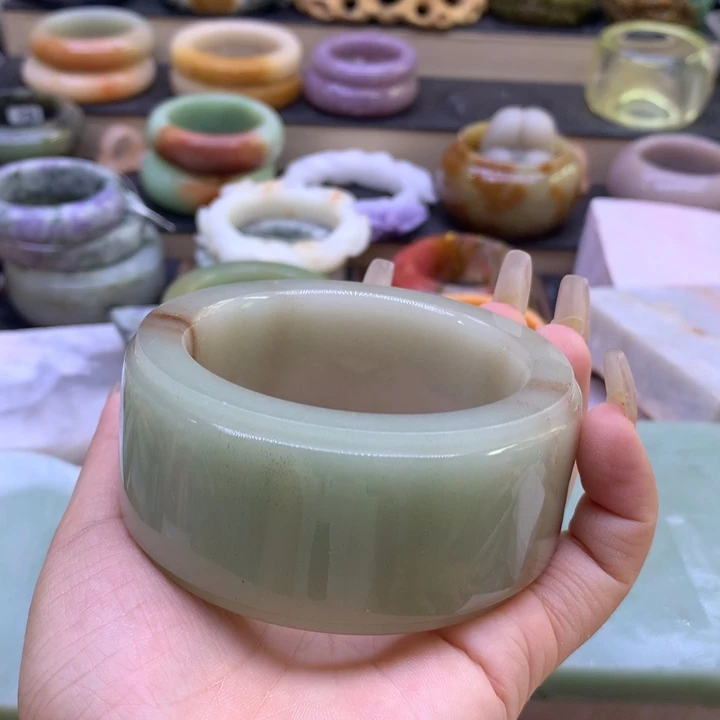 石英质玉135899875544344未镶嵌绝**度