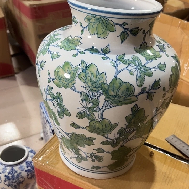 瓷片底瑕疵。。。丶。。。。。。。。。。。