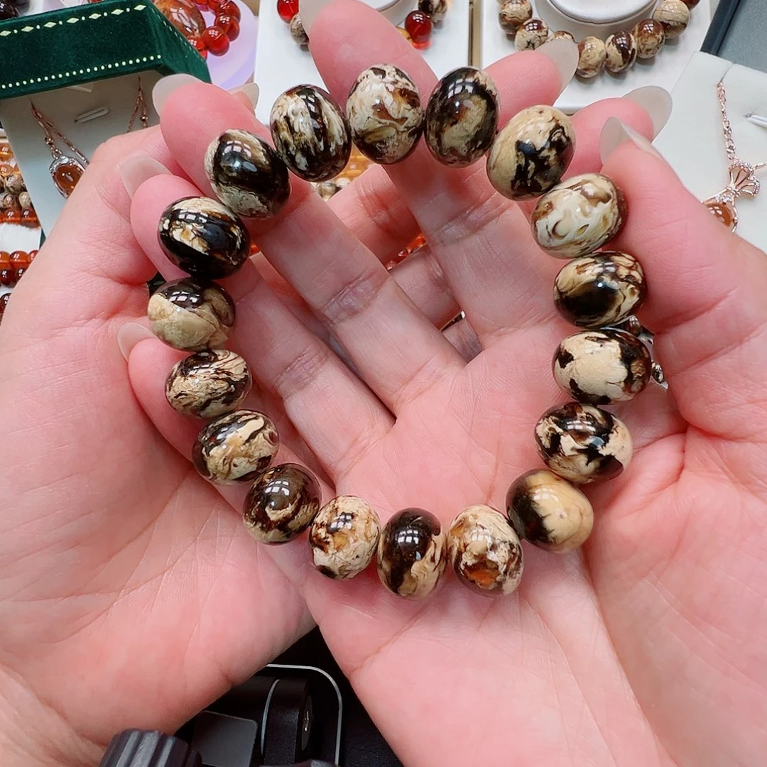 啊***国琥珀未镶嵌裸石抚顺琥珀14熊猫