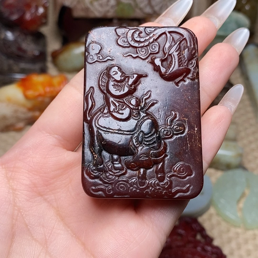 未镶嵌蛇纹石玉颈饰