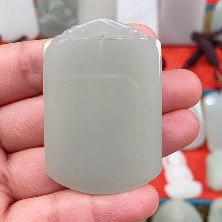 【闪购商品】颈饰未镶嵌和田玉