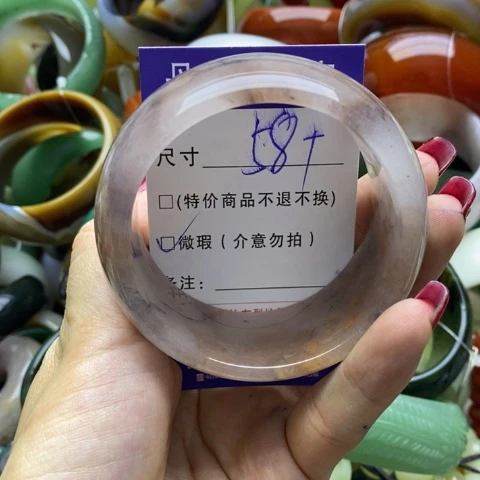 石英质玉手镯未镶嵌