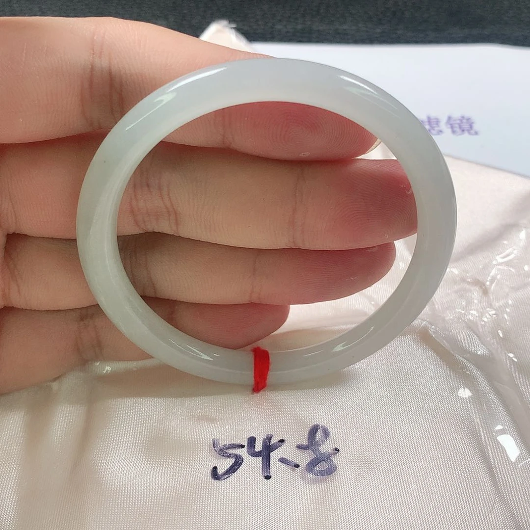 未镶嵌手镯（圆镯）翡翠365号