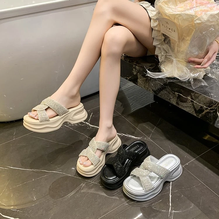 【真皮】2025新款厚底ing 时尚女鞋水钻韩版凉鞋百搭防滑外穿031