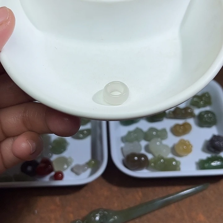 和田玉未镶嵌珠宝半成品39号