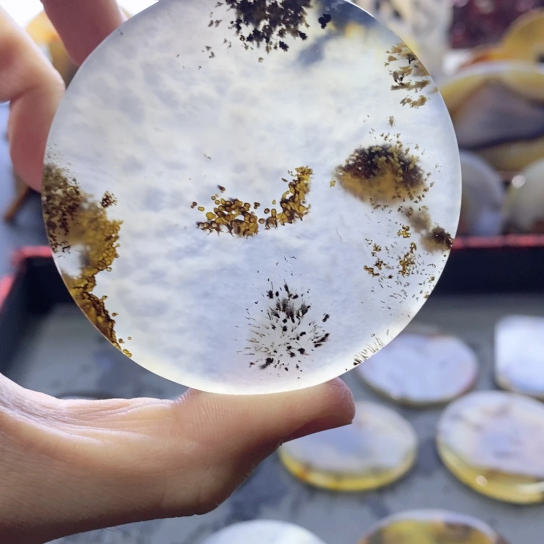 玛瑙/玉髓颈饰未镶嵌